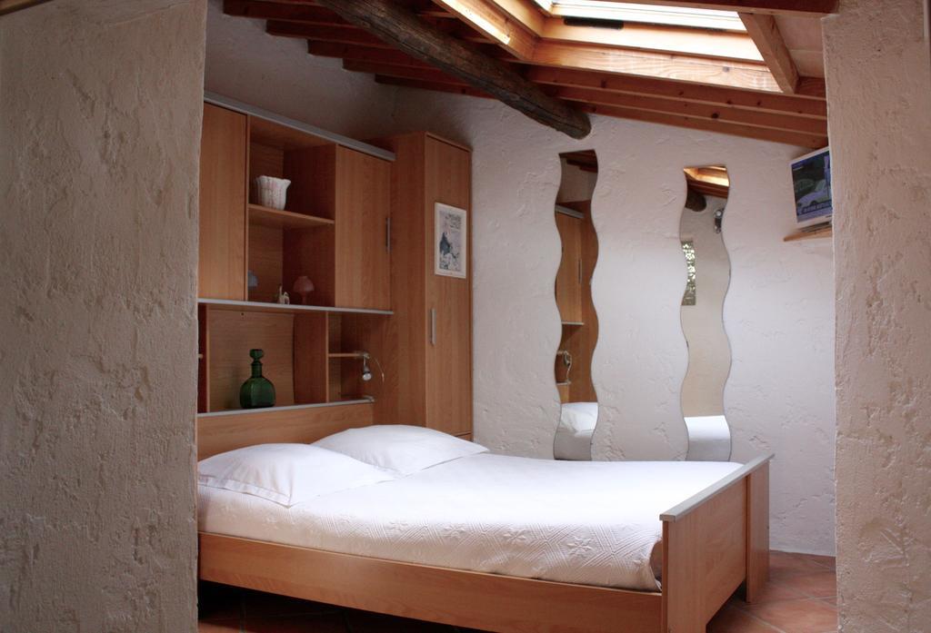 La Petite Maison D'Athenopolis Apartman Grimaud Kültér fotó